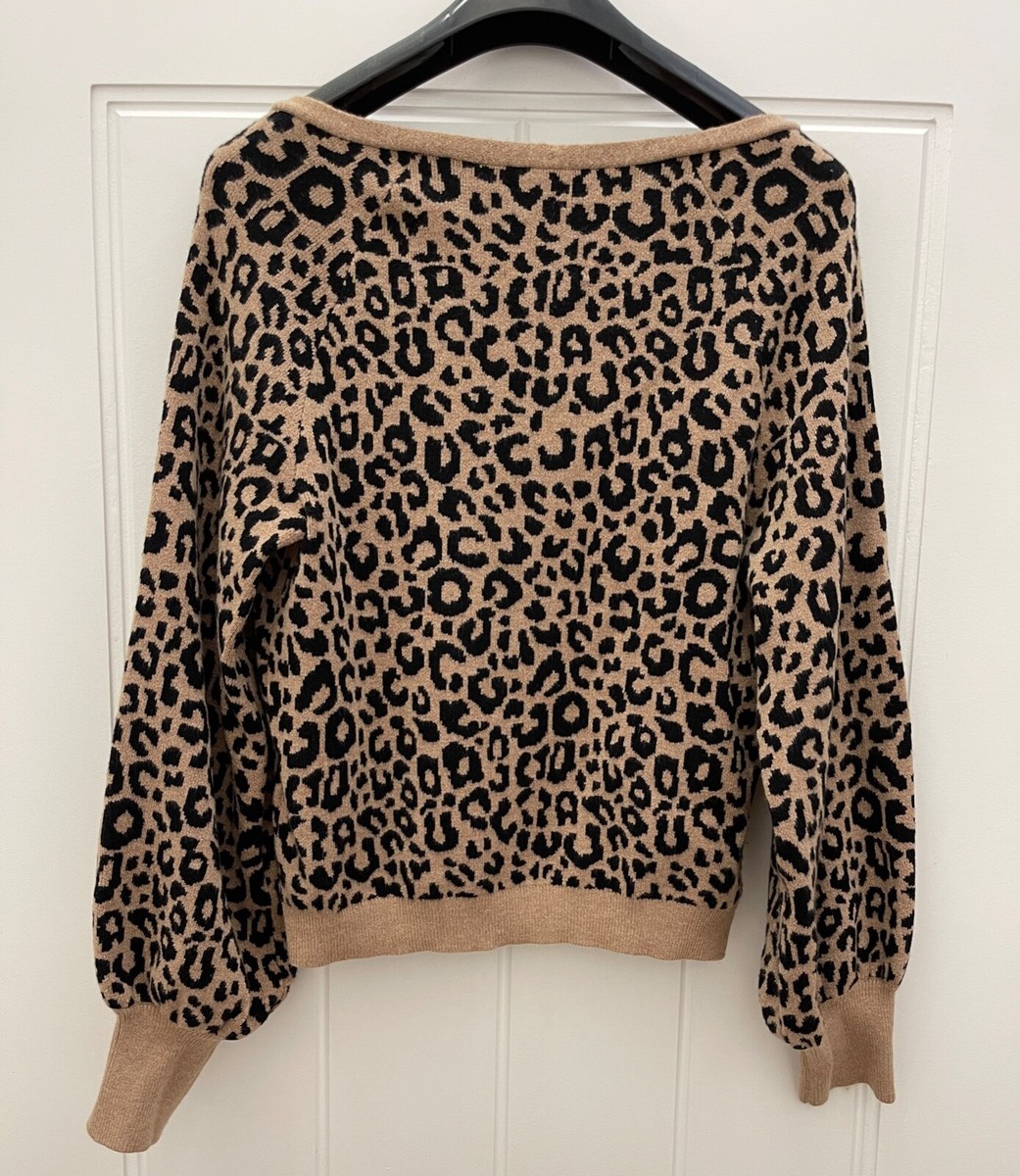 Abercrombie Fitch Puff Sleeve Soft Knit Deep V-Neck Crop Leopard Sweater  Small