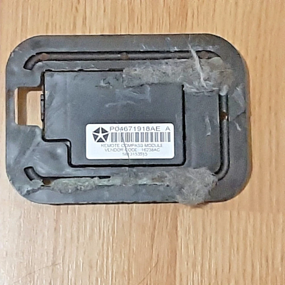 Módulo de brújula remota Jeep Commander Limited 2006 Mopar 4671918AE Foto 2 de 3