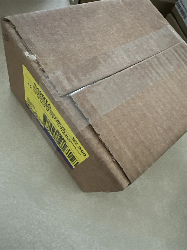 Sqaure D Grounding Bar Kit - Image 2 of 2