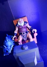 Neca Disney Gargoyles Hudson Couch Tv Set