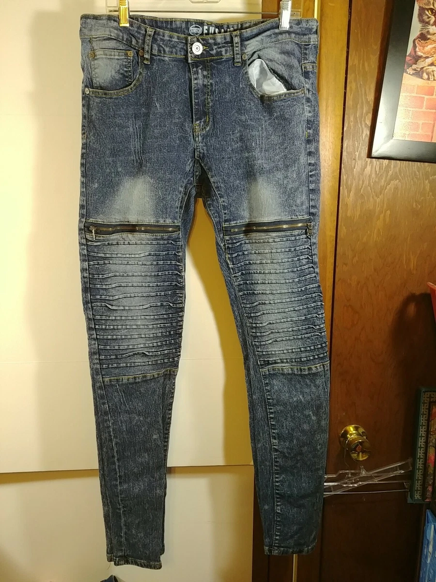 Mens jeans with cheap pleats in front