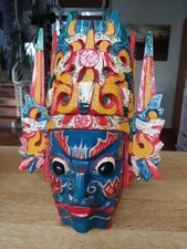 Handgeschnitze balinesische Holzmaske