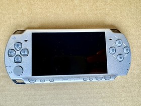 PSP 2000 Final Fantasy Custom Build! 128GB SD Card With Extras(READ DESCRIPTION)