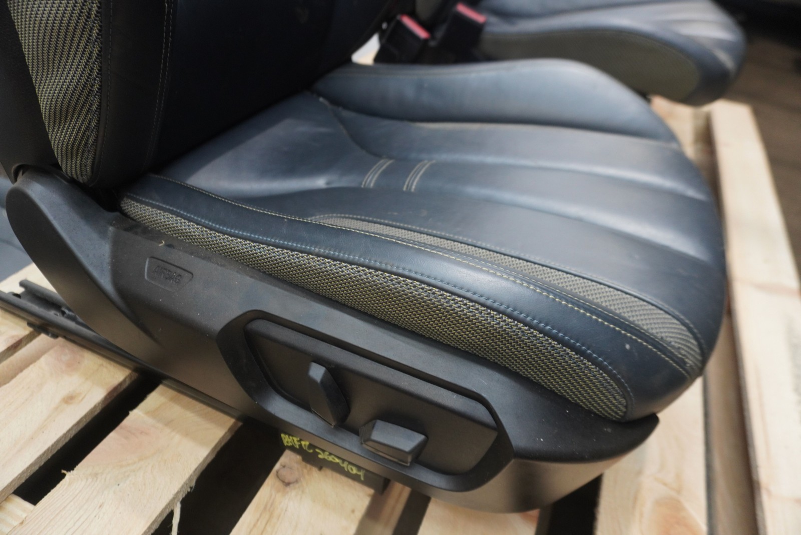 Set Front Rear Driver Passenger Seat Assembly Leather Spheric OEM BMW i8 2014-19
