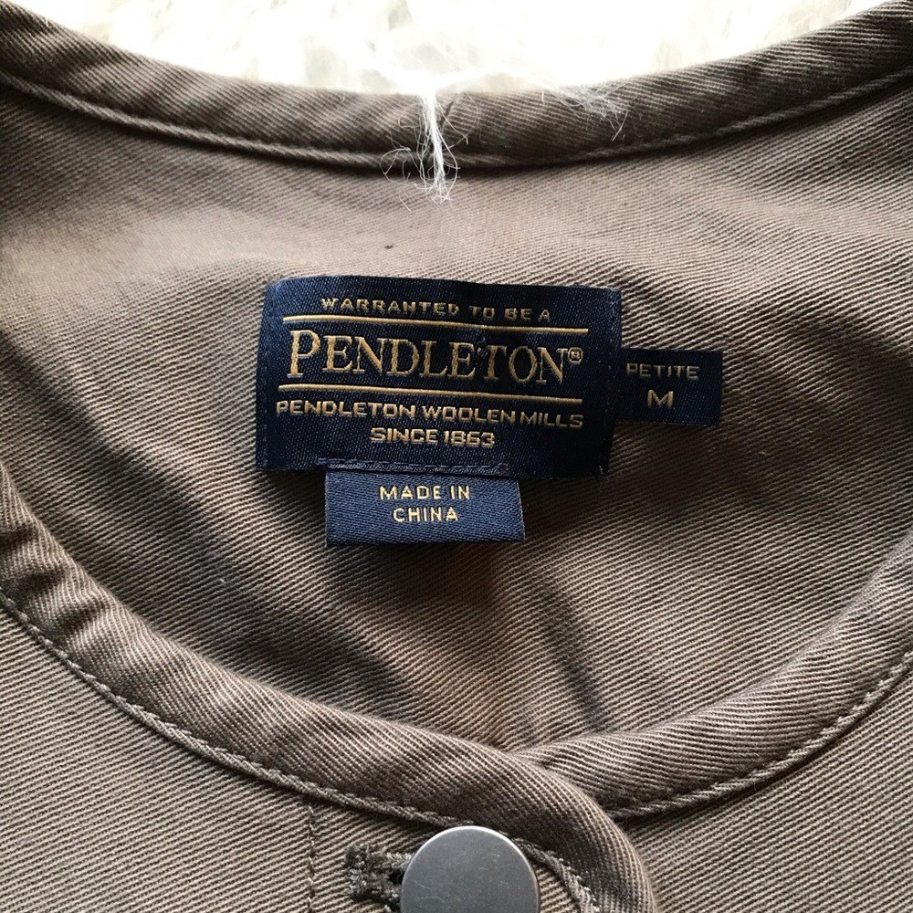 PENDLETON OLIVE COLLARLESS MILITARILY JACKET - image 3