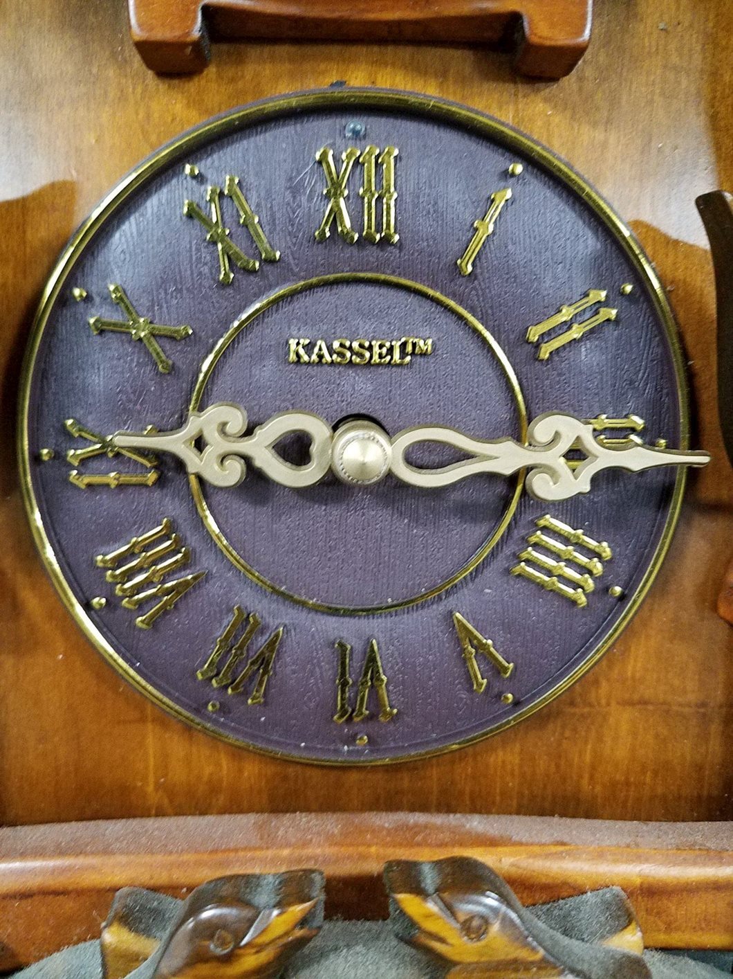 Kassel Walnut Six Leaves feeding Bird Nest Polished Wooden Cuckoo Clock