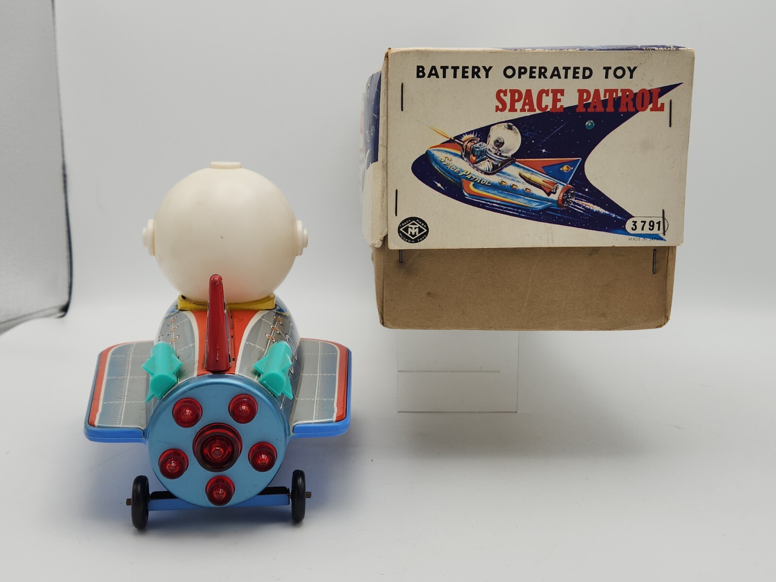 Vintage Modern Toys Space Patrol Battery Operated Tin Toy w/ Original Box *READ*