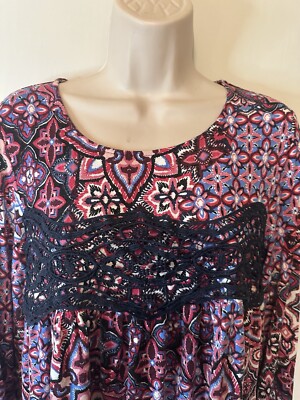 Womens Top Size m Rafaella weekend geometric blouse