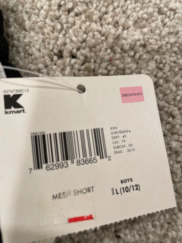 Pantalones cortos de malla negros talla L (10/12) Athletech para niños nuevos con etiquetas Foto 2 de 4