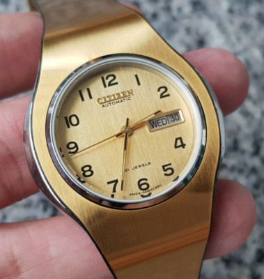 Mint Vintage Automatic Citizen Automatic 61-9477 Caliber 8200 UFO SPACEMAN 4