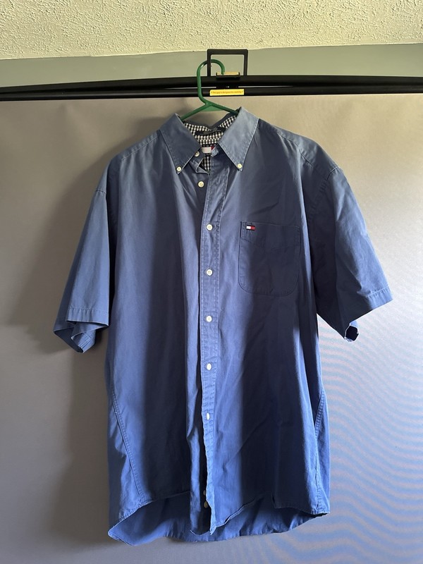 Tommy Hilfiger Classic Fit 100% Cotton Blue Button Up Short Sleeve Shirt Large