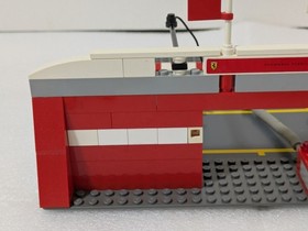 LEGO 8375 Ferrari F1 Pit Set Racers 2004