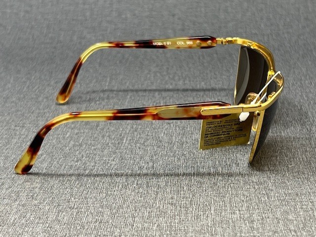 Vintage Gianni Versace Sunglasses Mod.S81 Col.966 Gold Square Metal Brown Lens thumbnail 5