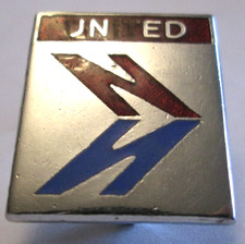 Vintage United Bus - National Express Metal & Enamel Staff Badge Worn (58)