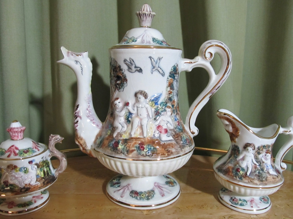 Vintage Capodimonte Italy Demitasse Espresso Coffee Set Cherubs