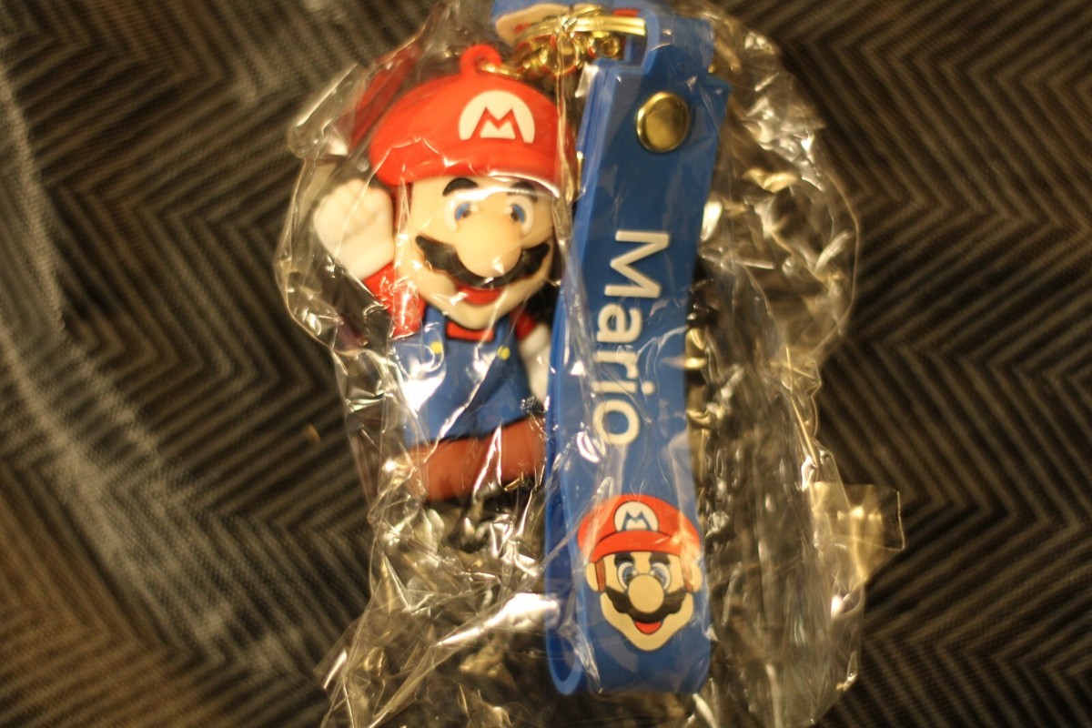 Mario - Super Mario Bros 3D Rubber Keychain - Blue Wrist strap | eBay