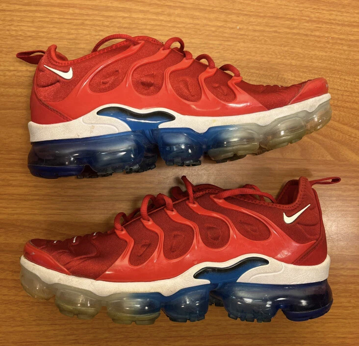 Nike vapormax plus red white blue sale