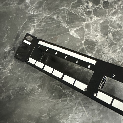QAPP24BL Panduit QuickNet Angled Patch Panel 24 Port 1 RU Black Modular - Picture 7 of 19