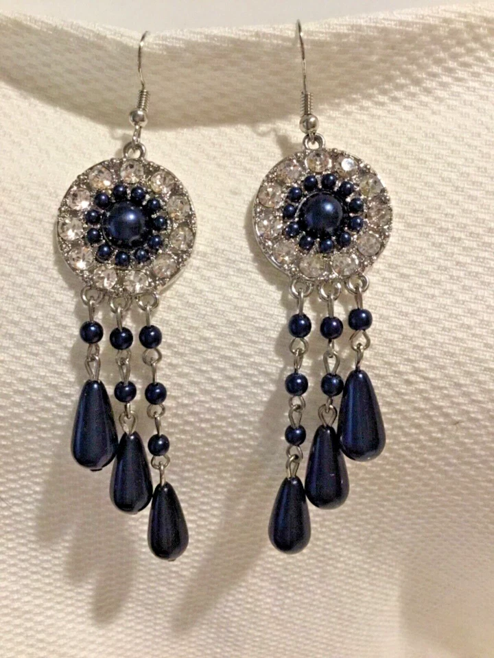 Chandelier Style Earrings Colbolt Royal Blue with Faux Diamonds Silvertone Foto 2 de 4