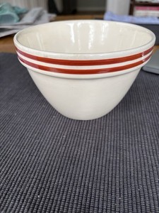 Vintage TG Green mixing bowl