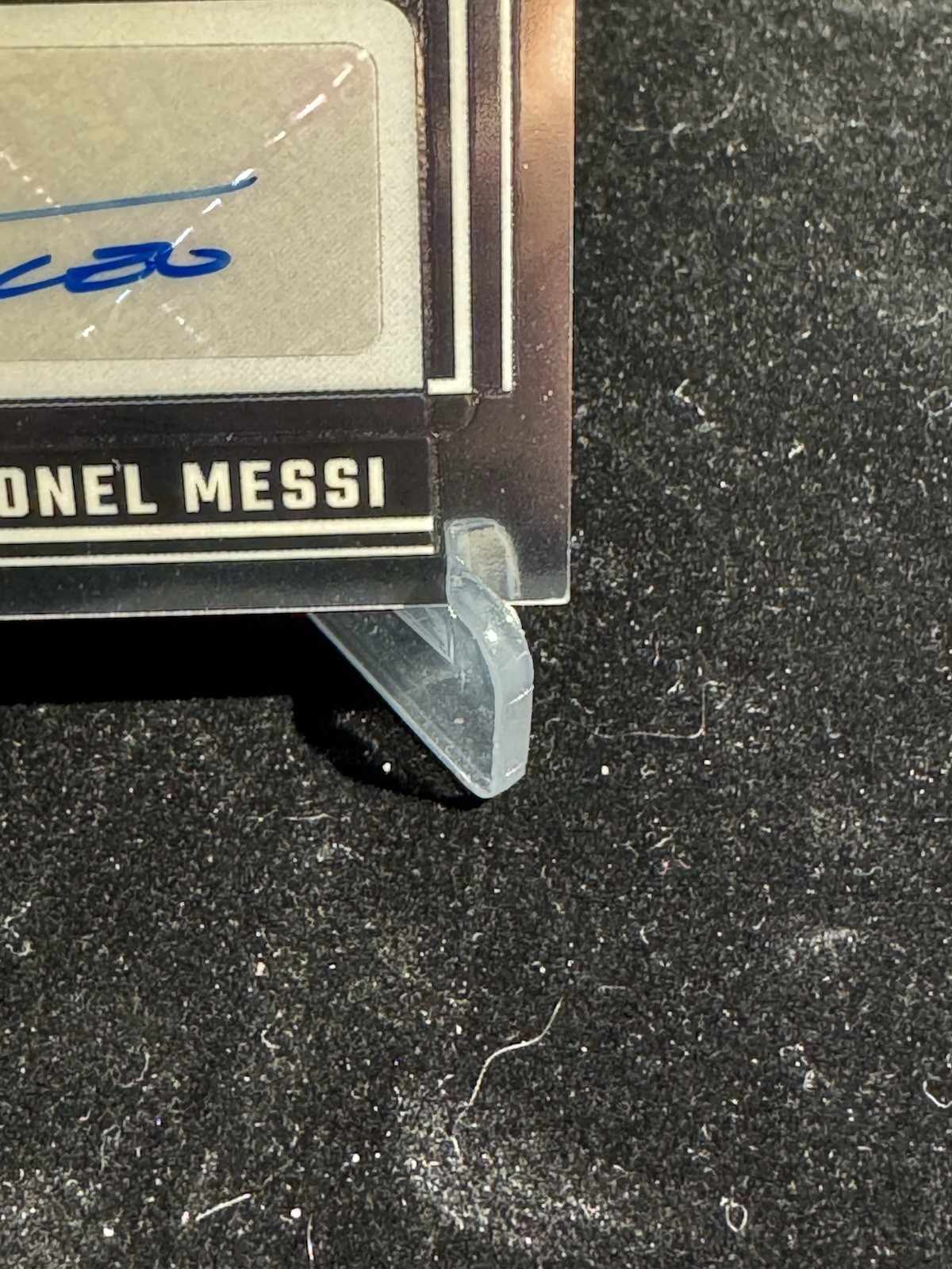 2025-26 Donruss Road To FIFA WC Lionel Messi Signature Series Auto Argentina view 2
