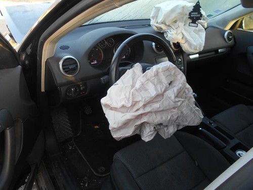 Pomo de palanca de cambios AUDI A3 2 SPORTBACK PHASE 2 1K0711050A - Imagen 8 de 8