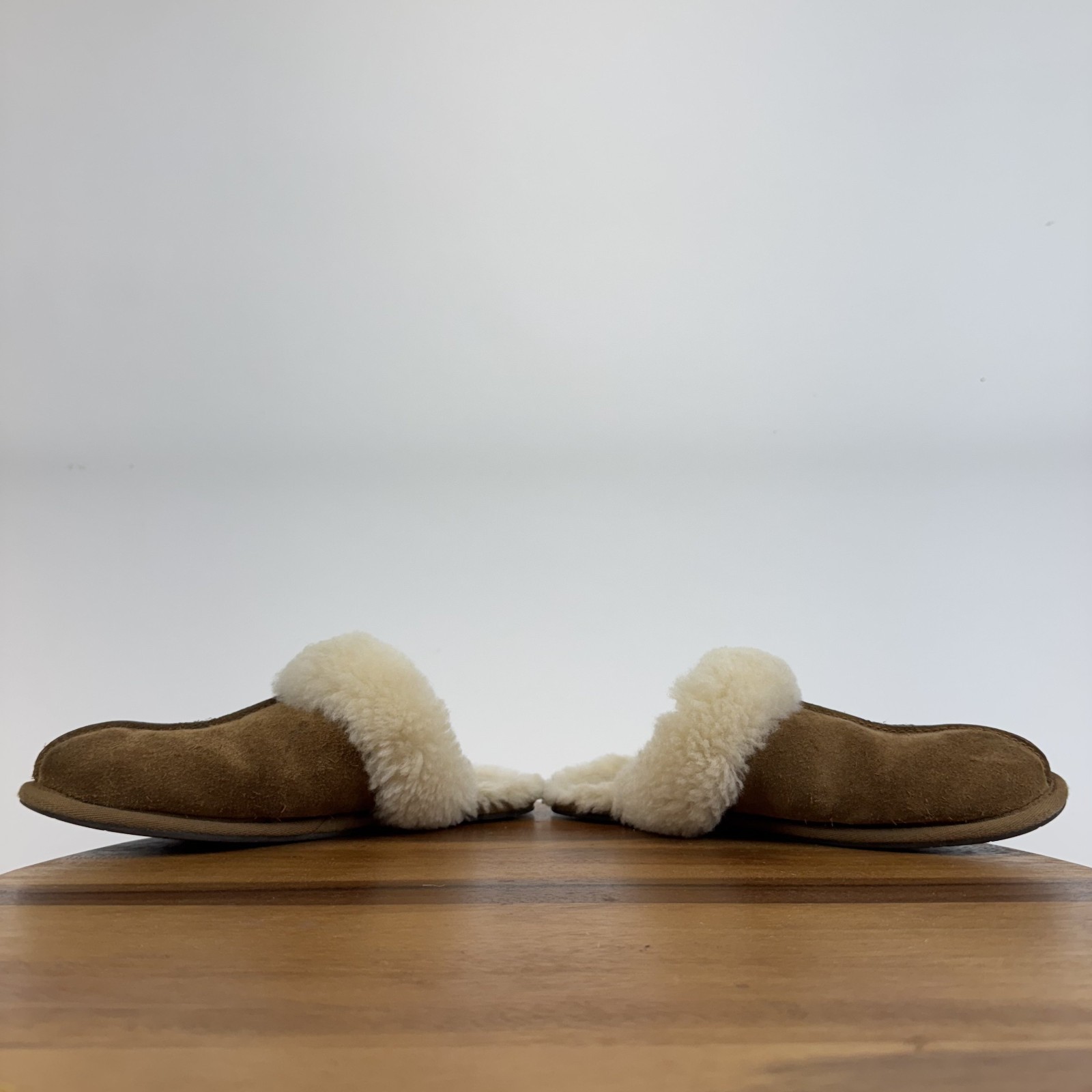 Womens Ugg Coquette Chestnut Shearling Lined Slip On Flat Slippers Shoes Size 7 image 5