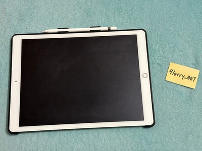 Apple iPad Pro 1st Gen (12.9-inch) A1584 128 GB, Gold - iOS 13.3.1 With Pencil