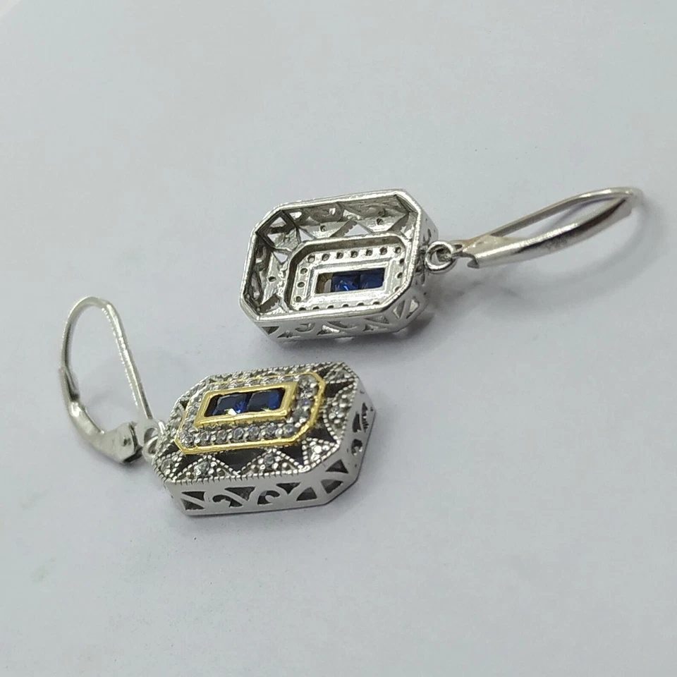 Pendiente colgante Art Deco de zafiro simulado princesa de 3 quilates chapado en oro de dos tonos de 14 k Foto 3 de 4