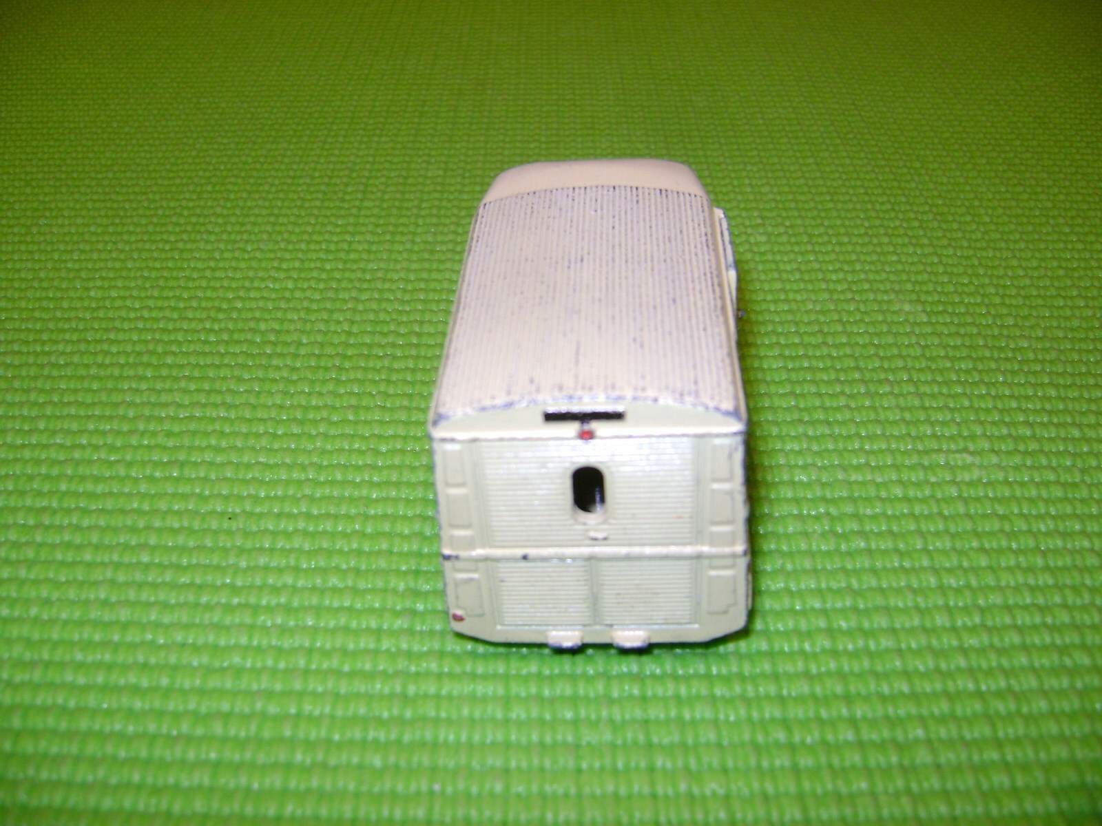 Dinky Toys 25CG Camionnette Citroën 1200kg - Ch. Gervais - Châssis Laqué Noir