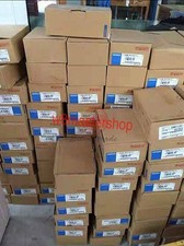 1PCS New OMRON Servo Motor R88M-K10030H-B