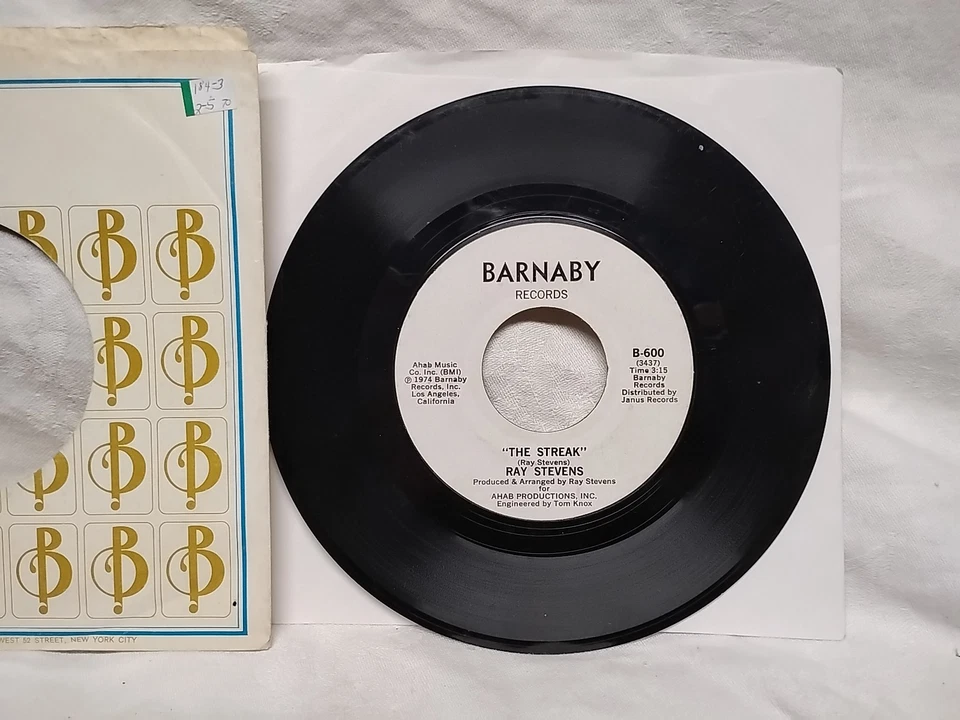 Ray Stevens The Streak 45 RPM Barnaby Records B-600 1974 - Image 2 of 4