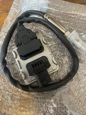 Nitrogen Oxide Sensor NOX Sensor For Cummins 4326869RX 2872947 5WK96753A 4326869