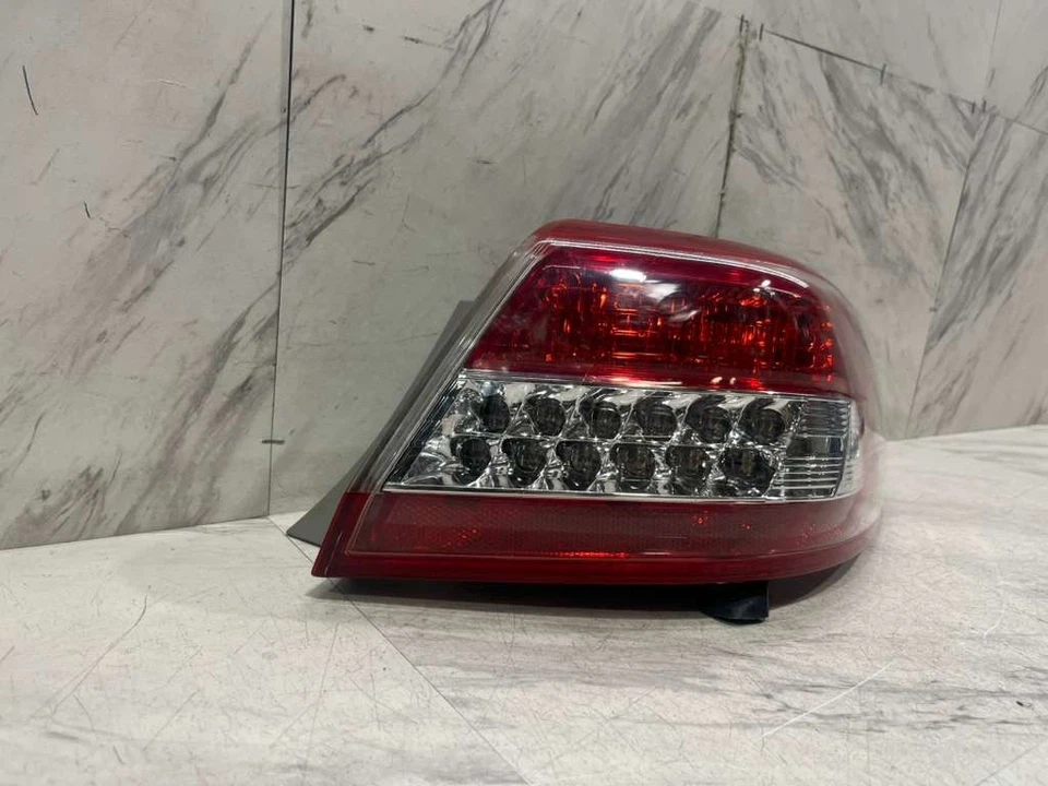 Toyota Camry 2009 2011 conjunto de luces traseras exteriores OEM lado del pasajero derecho halógeno Foto 4 de 4