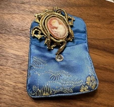 ANTIQUE VICTORIAN ITALIAN GILDED SHELL CAMEO SNAKE  BROOCH MEDUSA