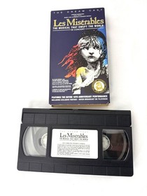 Les Mis&eacute;rables VHS Tape The 10th Anniversary Performance The Dream Cast