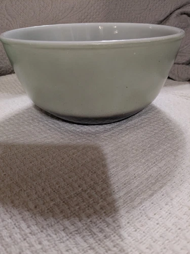Vintage Anchor Hocking Fire King Two Tone Gray Black 7” Milk Glass Mixing Bowl