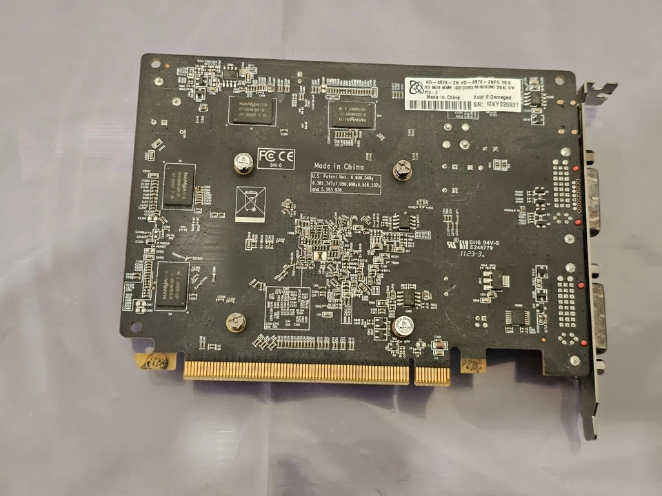 XFX AMD Radeon HD 6570 (HD-657X-ZDF2) 1GB DDR3 SDRAM PCI Express 2.1 Video Card - Image 3 of 4