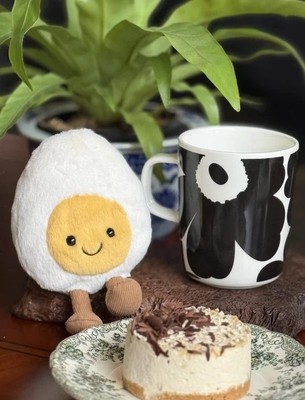 Jellycat Amuseables gekochtes Ei Serie Rolle Stofftiere Geschenke mit Etikett Staubbeutel UK