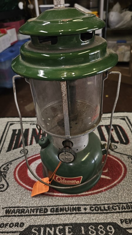 VTG 1966 Coleman 220F Green Dual Mantle Lantern Pyrex Globe