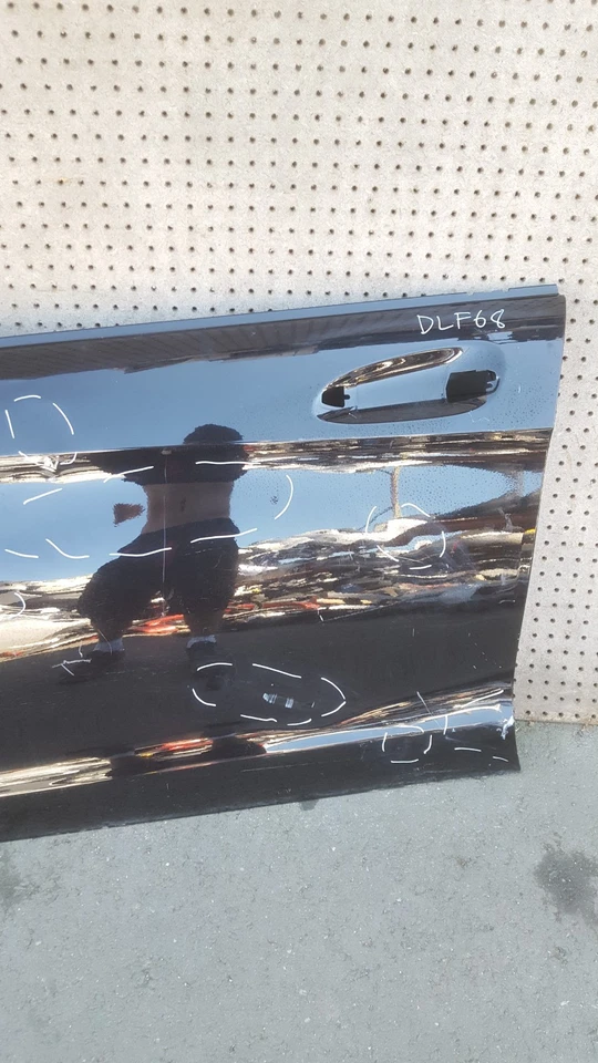 12-18 MERCEDES CLS CLS400 CLS550 CLS63 FRONT LEFT DRIVER DOOR SHELL OEM DLF68 - Image 3 of 4