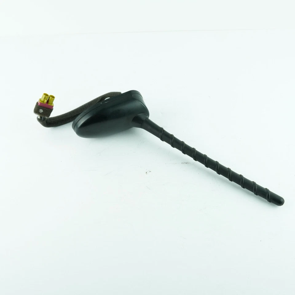 Antena de radio montada en el techo Hyundai Accent 96213-1R100 3039 2012-2017 Foto 4 de 4