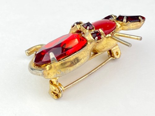 Sweet Vintage Gold Tone Cat Pin Brooch Red Stones - Picture 10 of 11