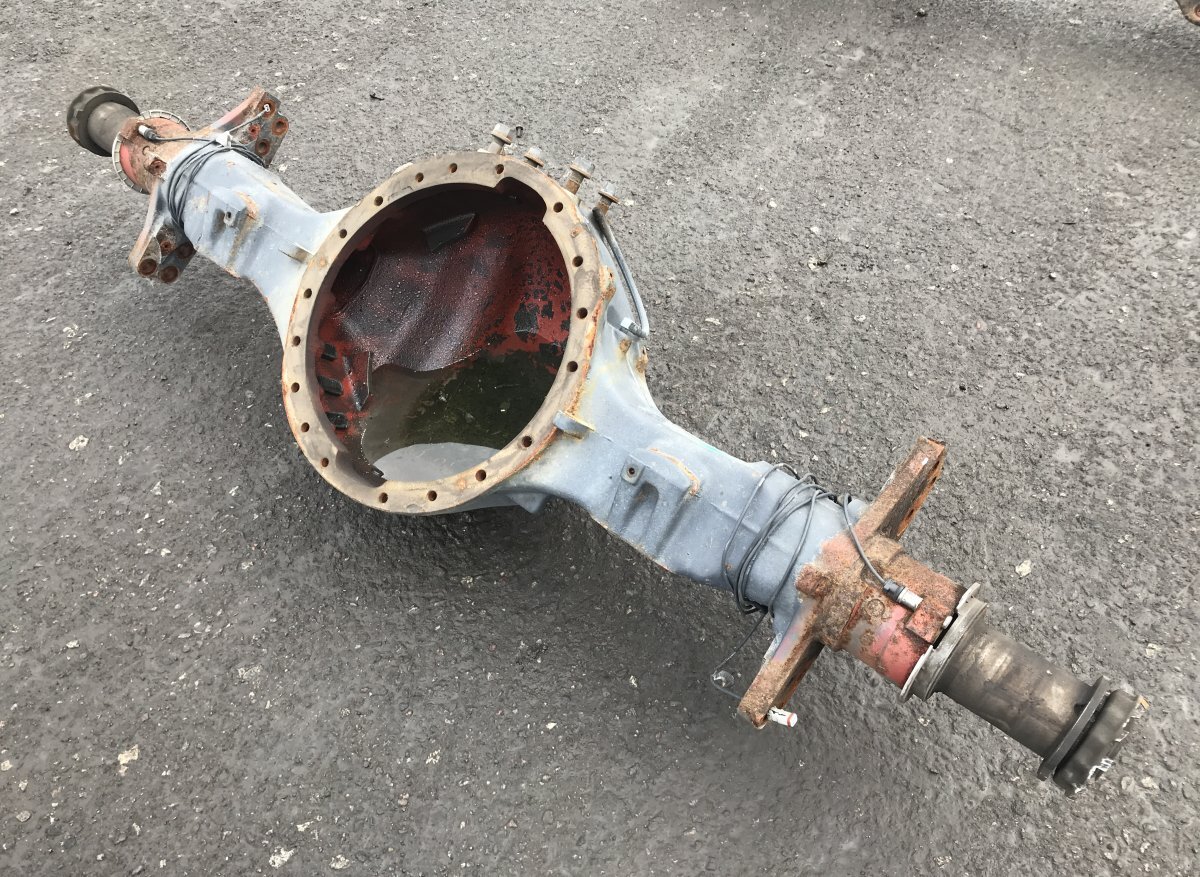 22324047 20956336 Rear Axle Housing Beam For VOLVO FH4 FM4 Truck 