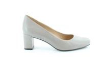 Naturalizer Keela Gray Womens Shoes Size 9 N Heels Msrp $99 on sale Naturalizer Keela Gray Womens Shoes Size 9 N Heels Msrp $99 on sale