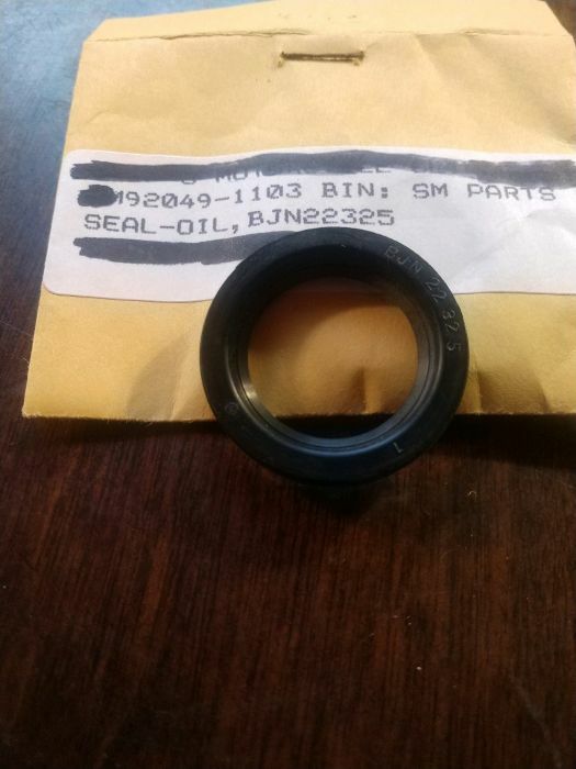 Kawasaki NOS NEW 92049-1103 Oil Seal BJN22325 KX KDX KX125 KDX200