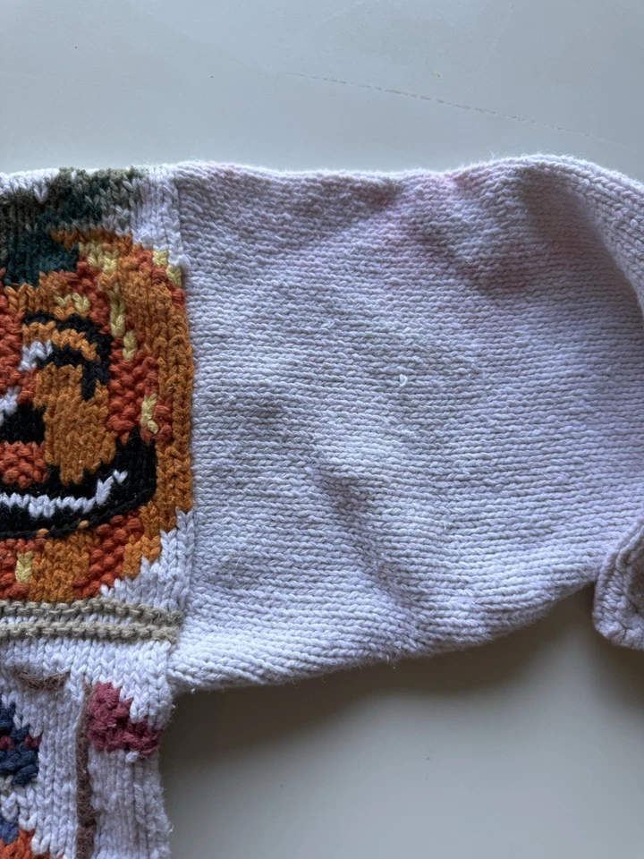 Vintage Halloween Themed Crystal Kobe Knitted Sweater with Festive Patterns M - Image 4 of 4