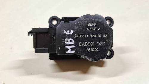 Mercedes-Benz E W211 2004 Stellmotor Heizung Klima 41047324 Diesel 130kW VLU1025