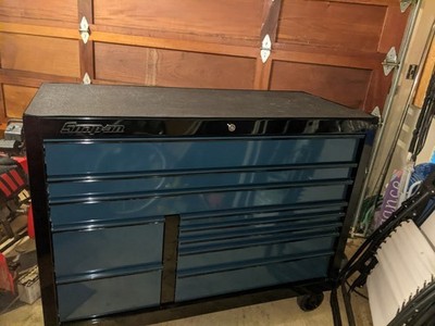 SNAP ON - 2T BLACK/SUPERSONIC BLUE TOOLBOX 55