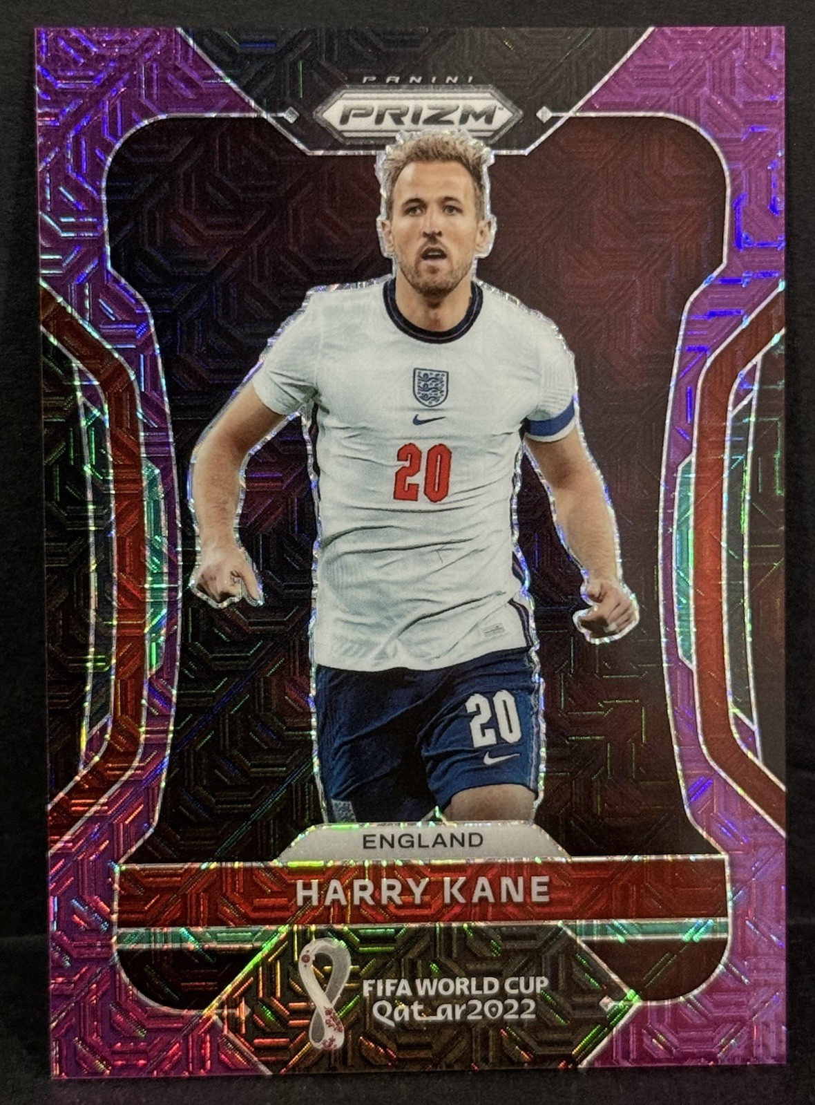 2022 Panini Prizm World Cup England Harry Kane Purple Mojo Prizm /49